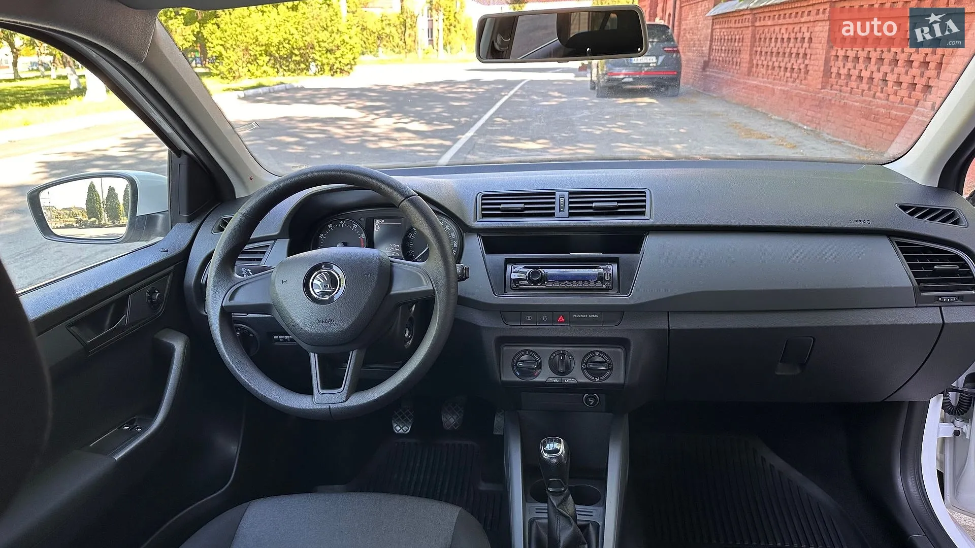 2018 Skoda Fabia - мініатюра 7