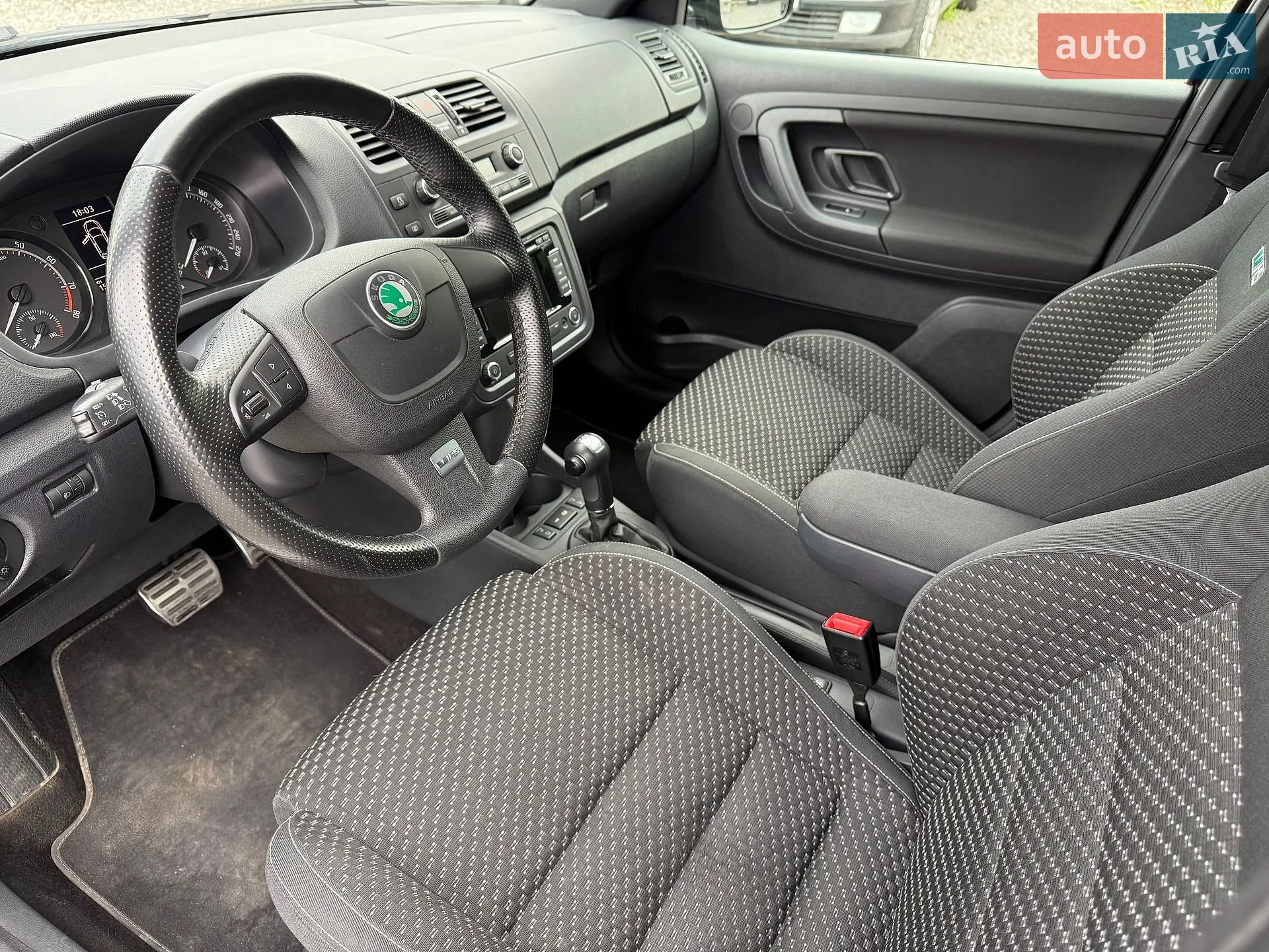 2012 Skoda Fabia - мініатюра 30