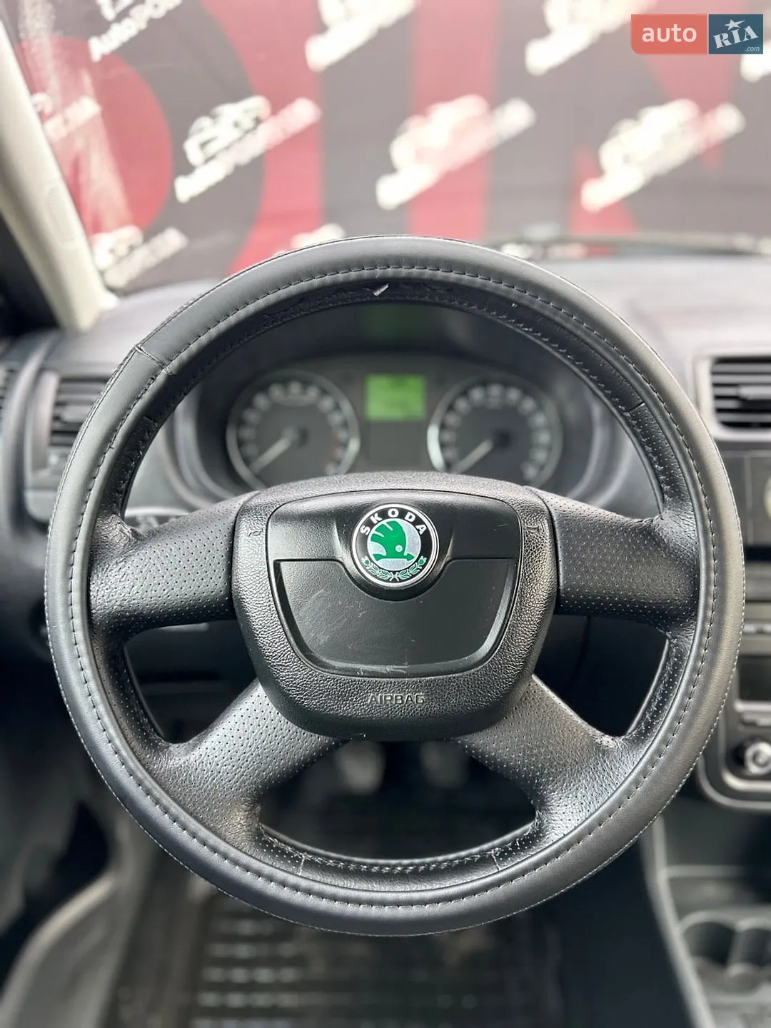 2010 Skoda Fabia - мініатюра 15