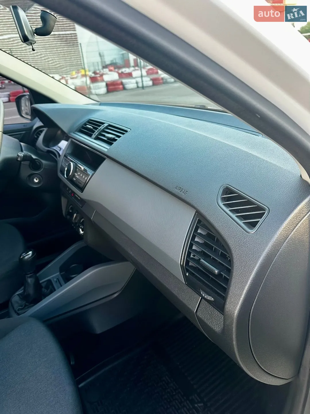 2018 Skoda Fabia - мініатюра 12