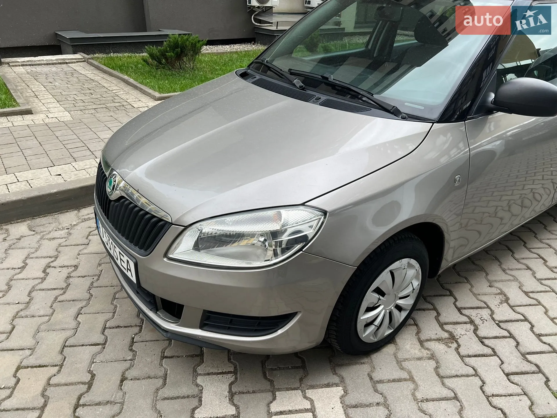 2012 Skoda Fabia - мініатюра 4