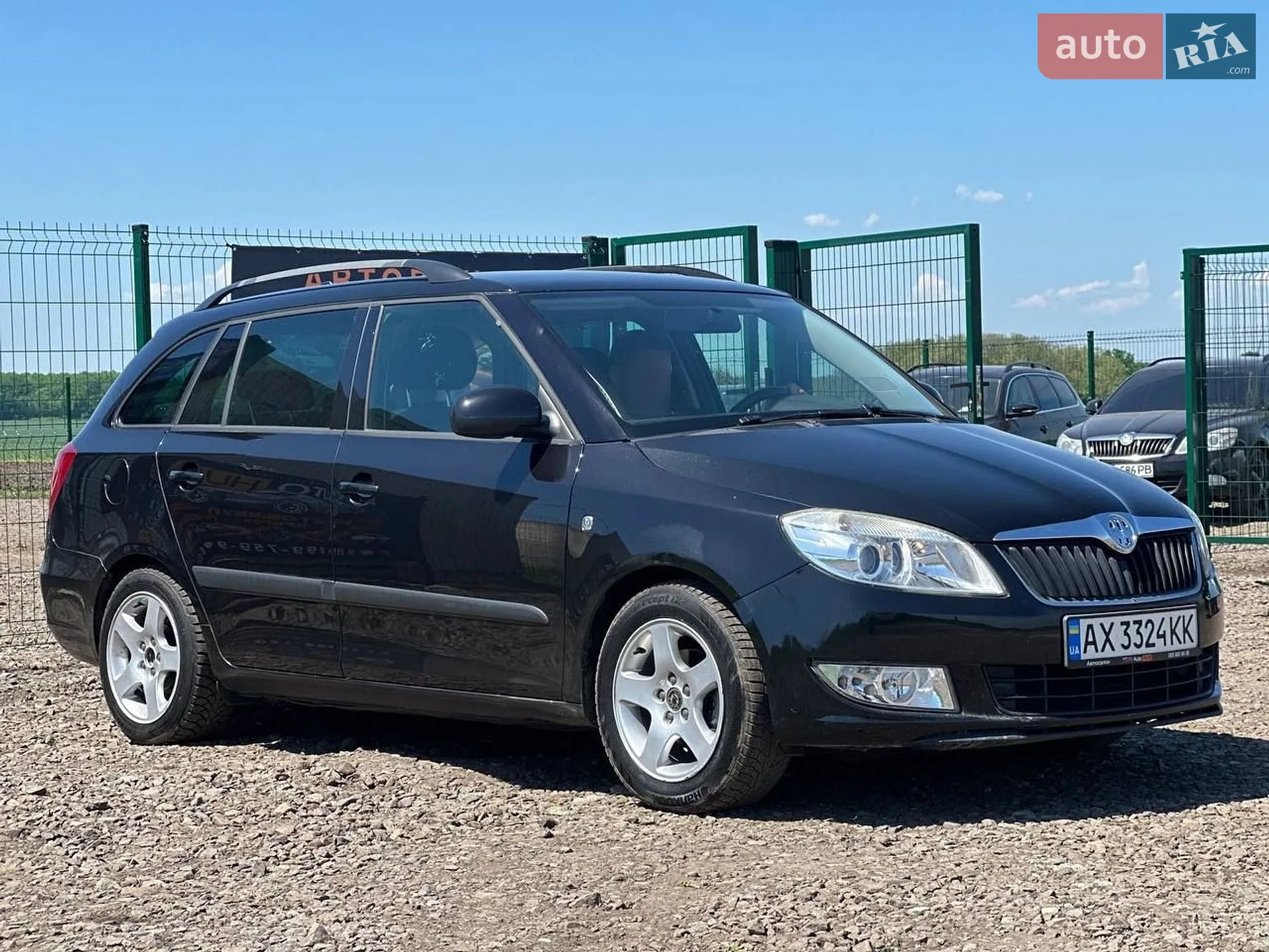 2010 Skoda Fabia - мініатюра 3