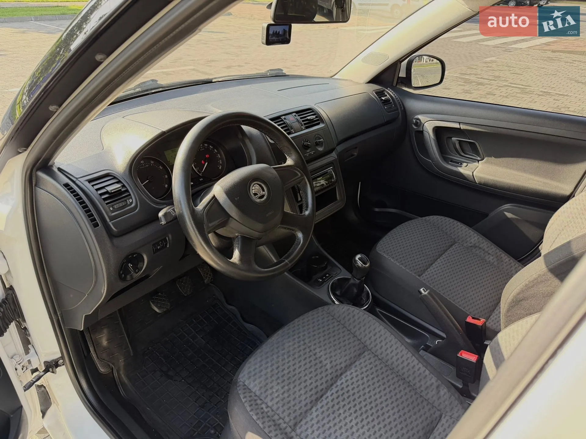 2013 Skoda Fabia - мініатюра 8