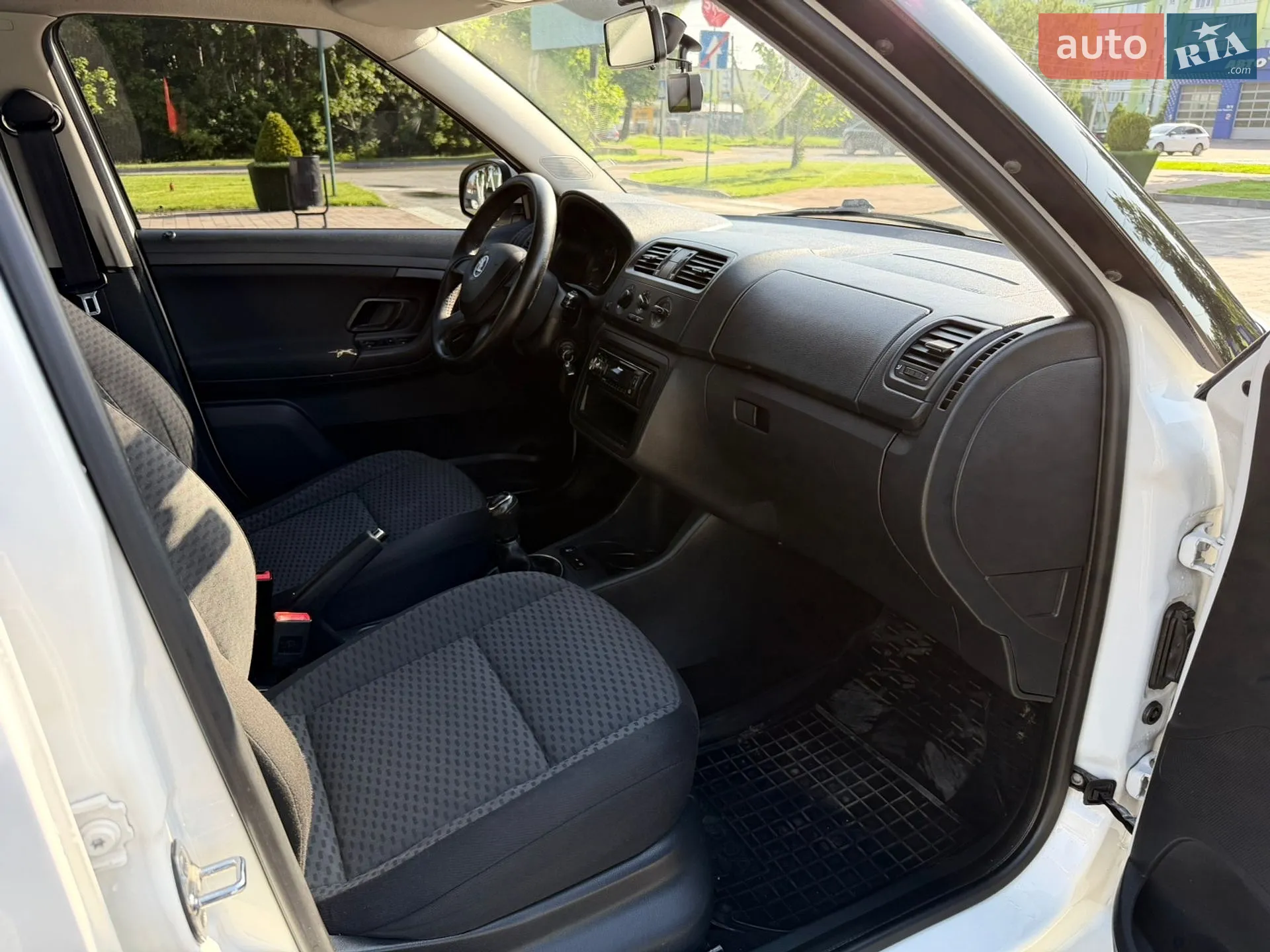 2013 Skoda Fabia - мініатюра 13