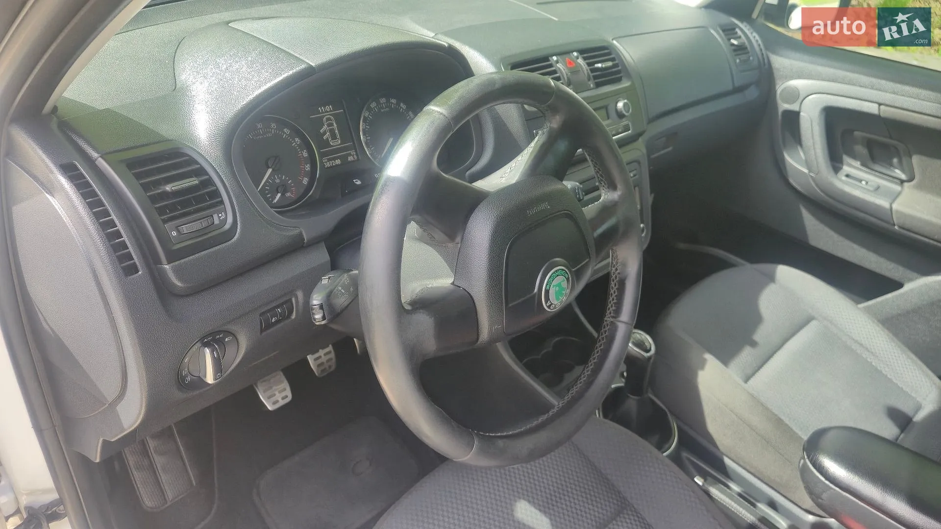 2012 Skoda Fabia - мініатюра 60