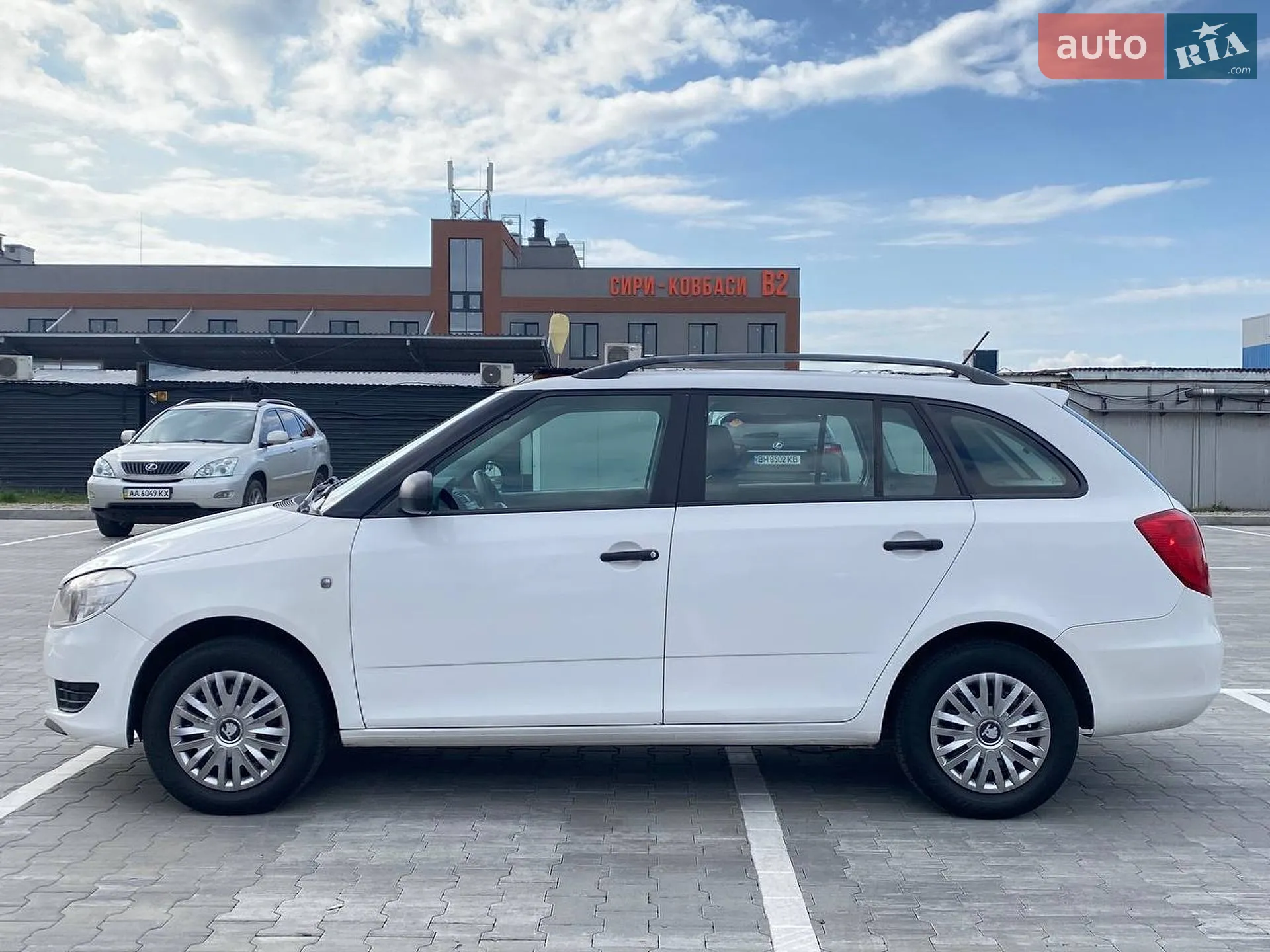 2011 Skoda Fabia - мініатюра 16