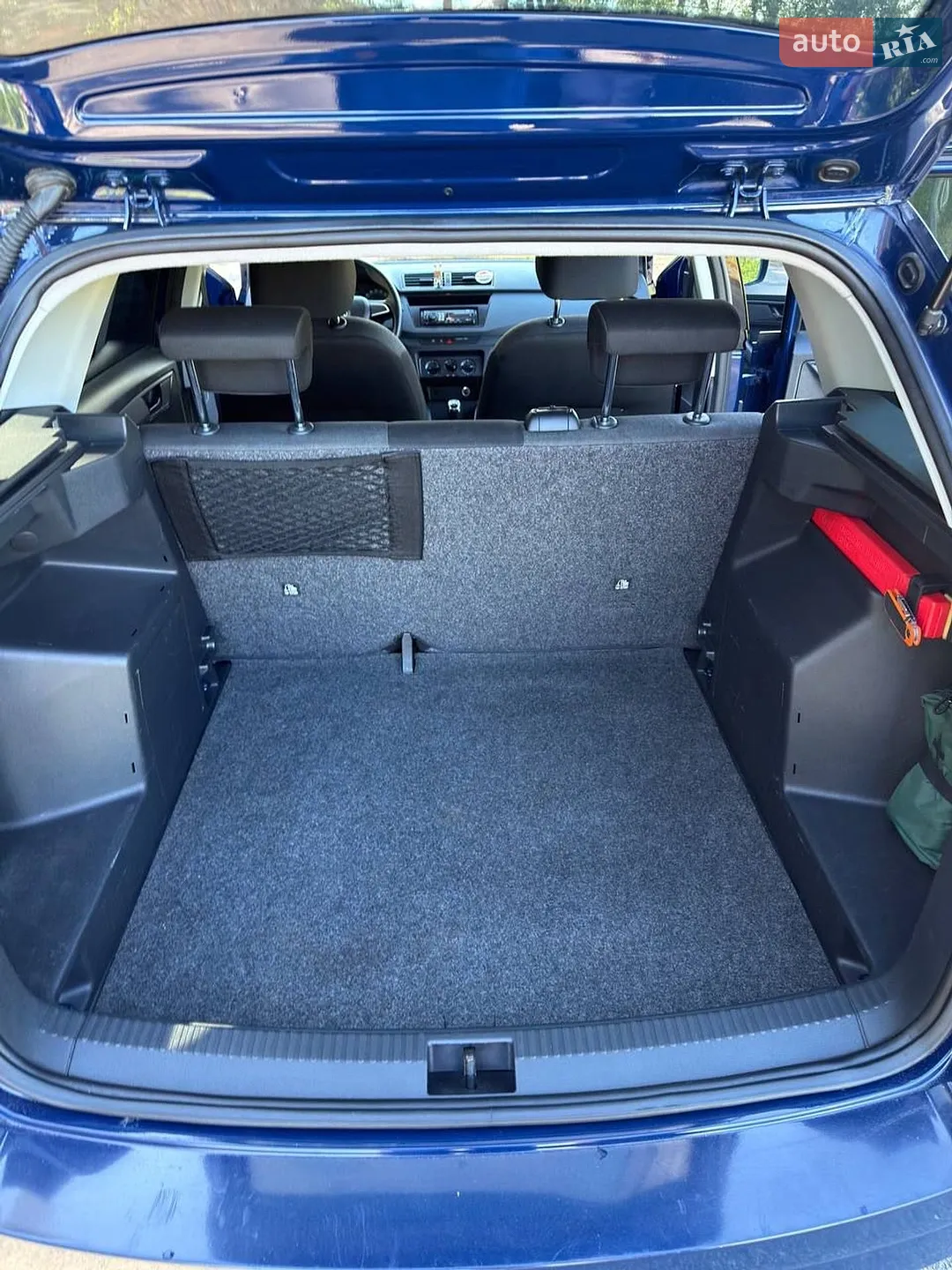 2016 Skoda Fabia - мініатюра 10