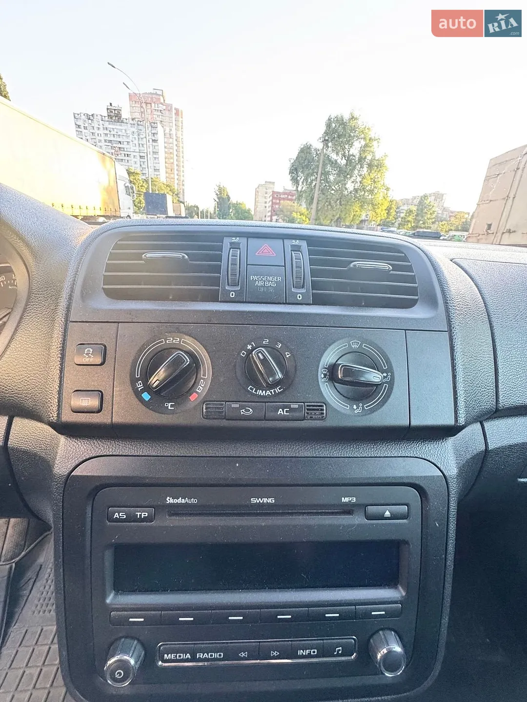 2010 Skoda Fabia - мініатюра 16