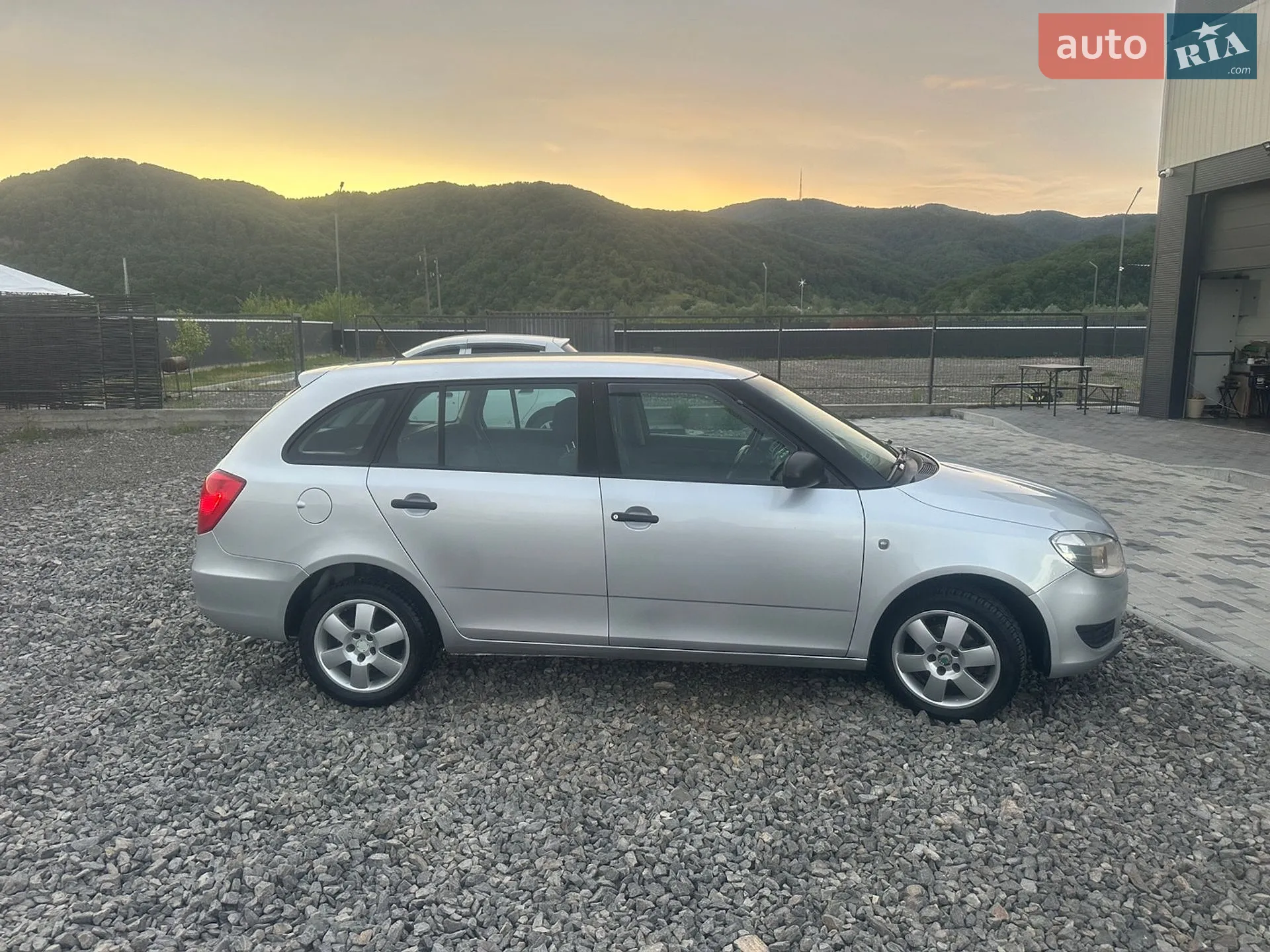 Skoda Fabia 2011 VIN TMBJS25J4C3036028 фото оголошення 4 з 14