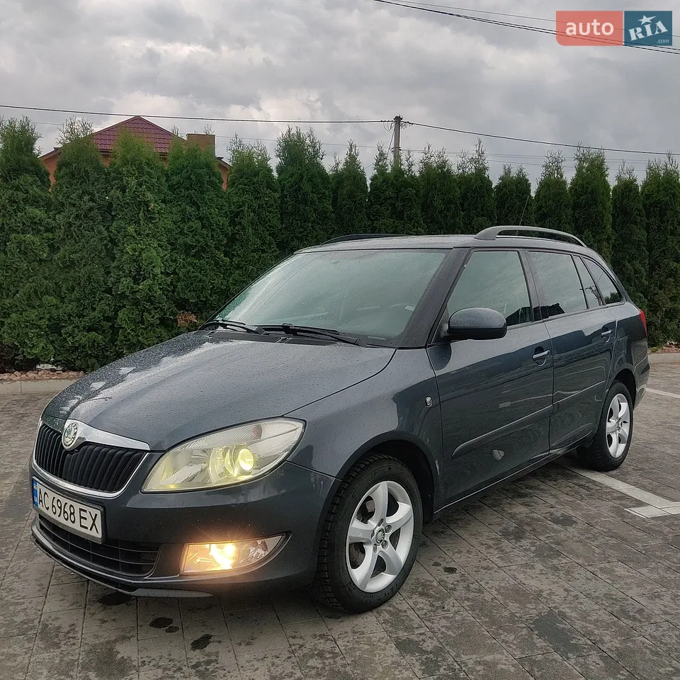 2010 Skoda Fabia - мініатюра 8