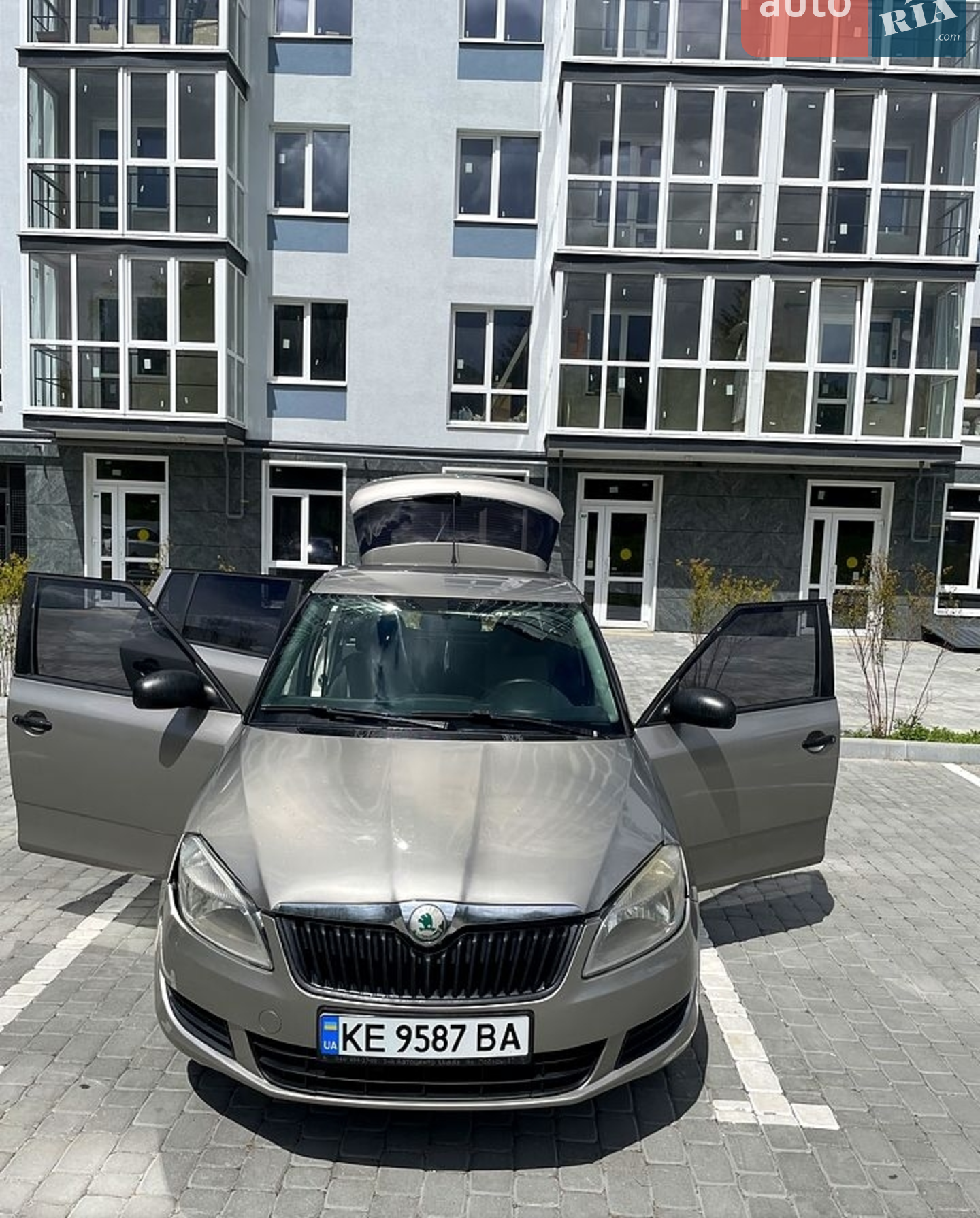 2010 Skoda Fabia - мініатюра 5