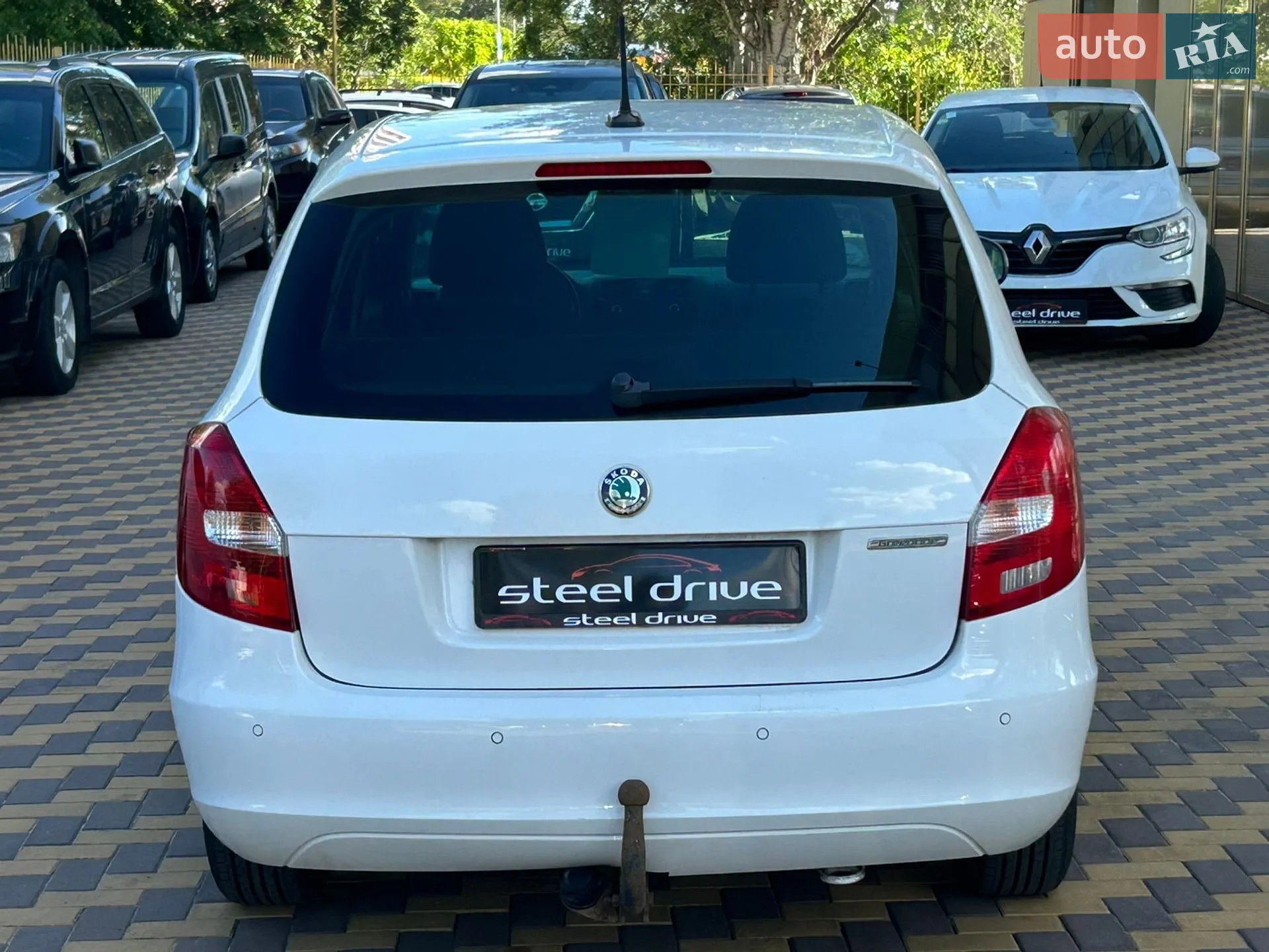 2012 Skoda Fabia - мініатюра 5