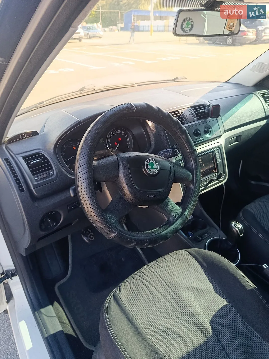 2012 Skoda Fabia - мініатюра 10