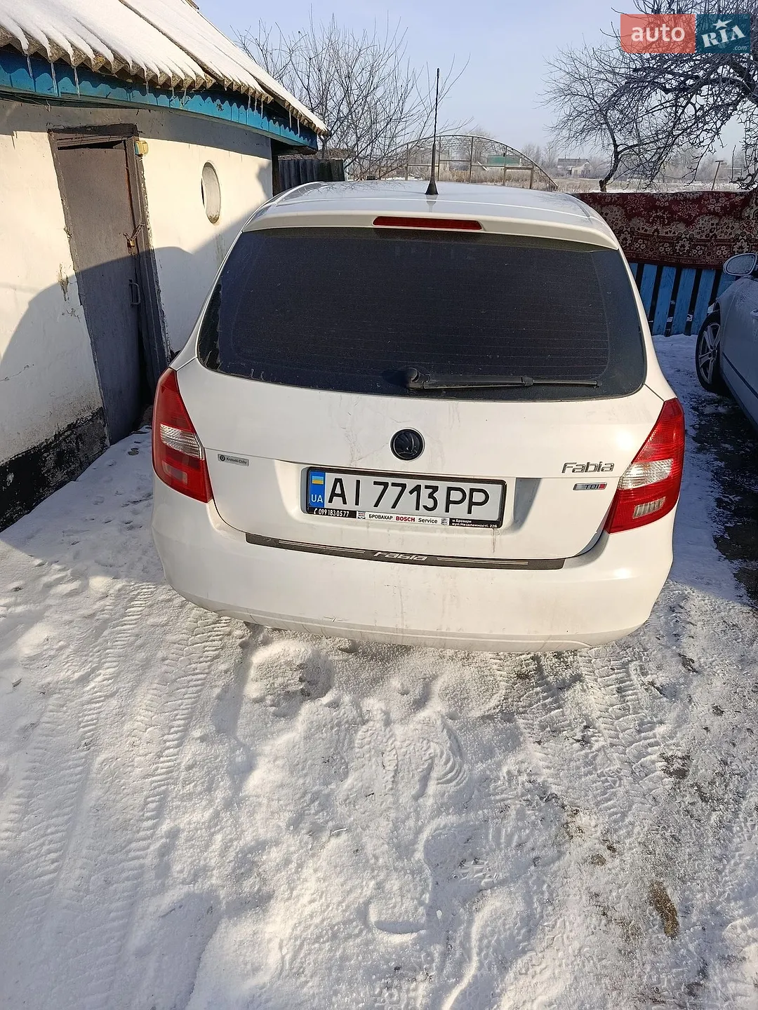 2011 Skoda Fabia - мініатюра 2