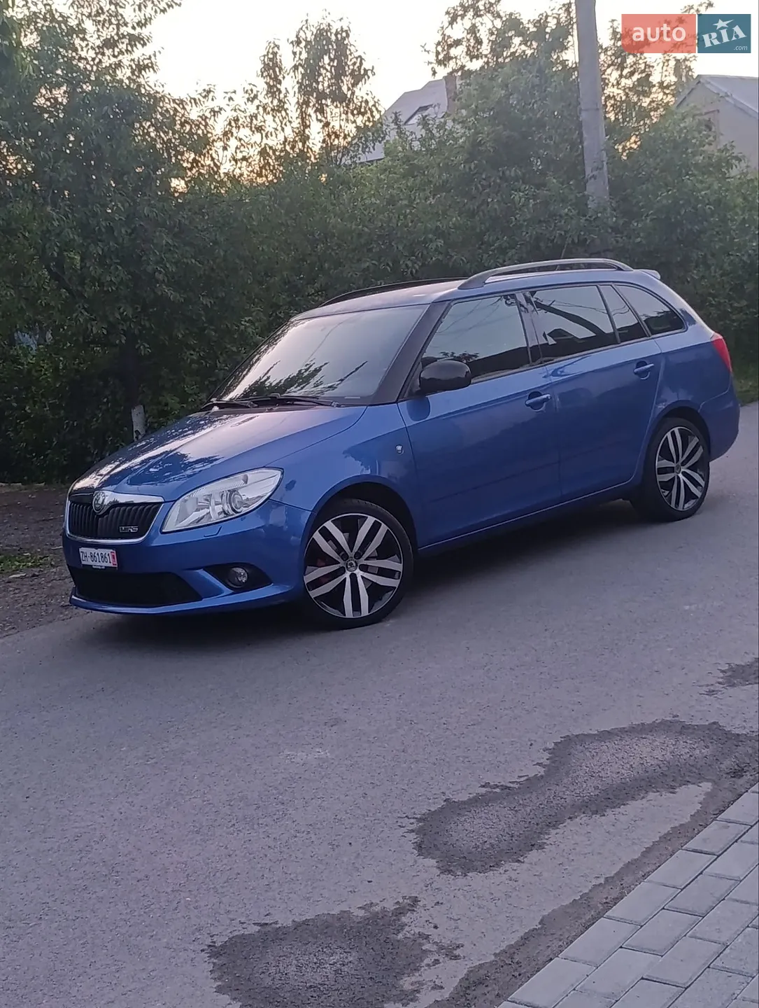 2011 Skoda Fabia - мініатюра 15