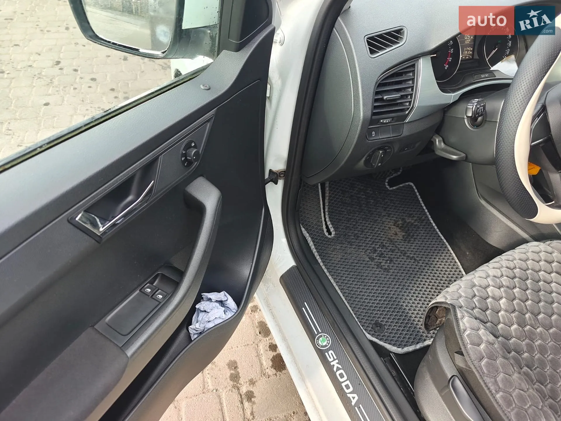 2017 Skoda Fabia - мініатюра 12