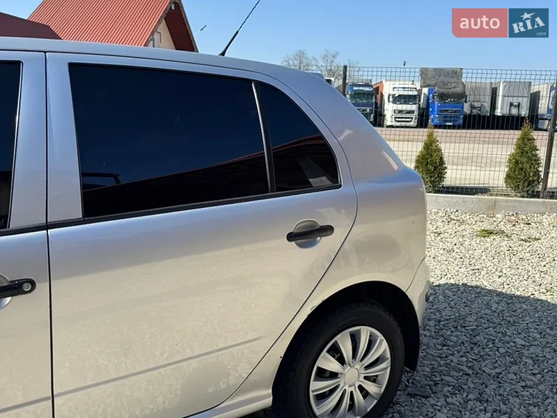 Skoda Fabia 2007 VIN TMBPY16Y17B454203 фото оголошення 5 з 66