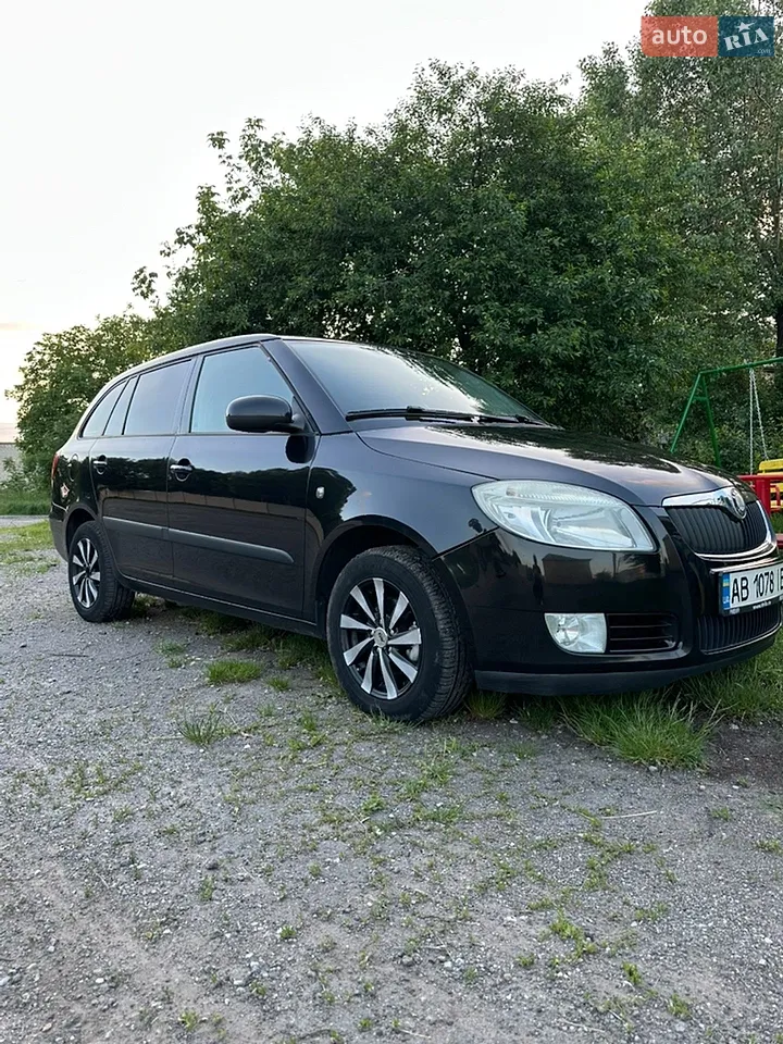 2010 Skoda Fabia - мініатюра 15