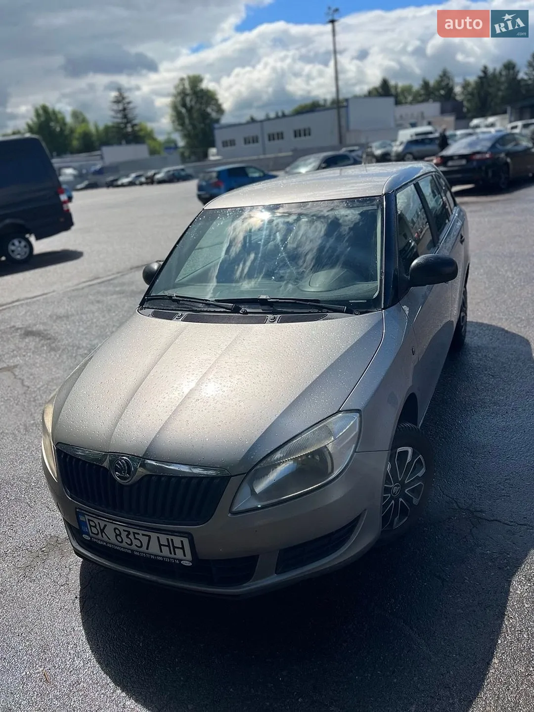 2010 Skoda Fabia - мініатюра 3