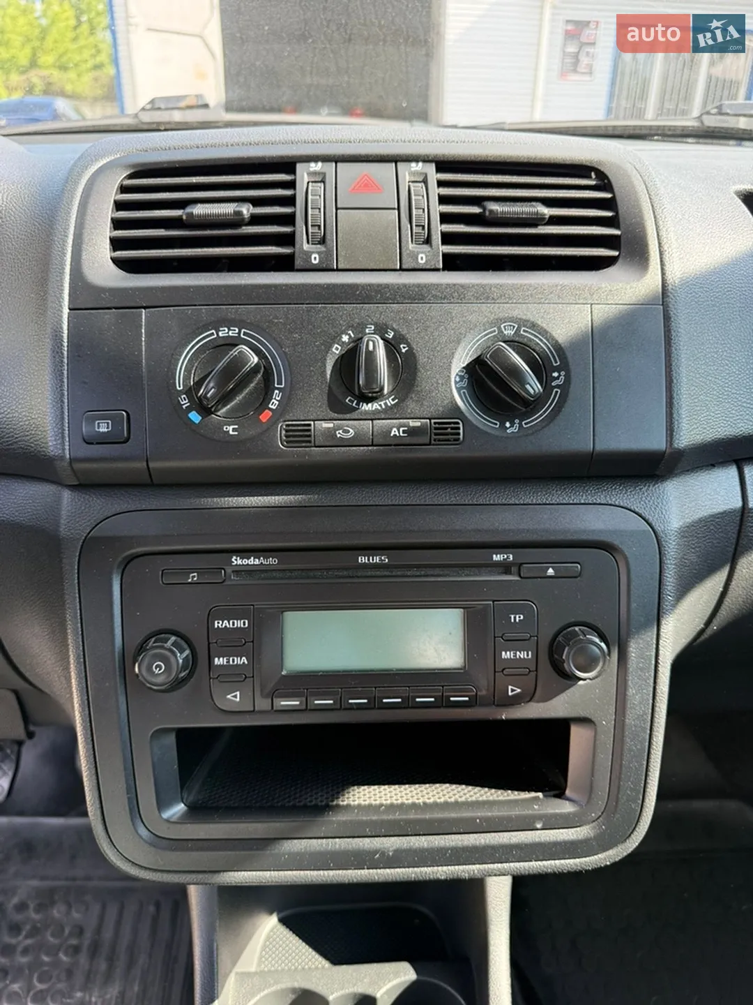 2010 Skoda Fabia - мініатюра 34