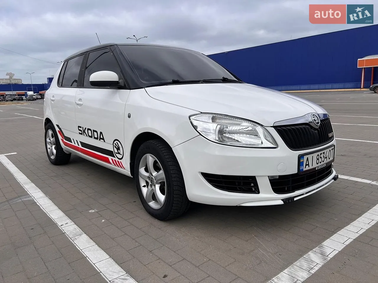 2011 Skoda Fabia - мініатюра 28