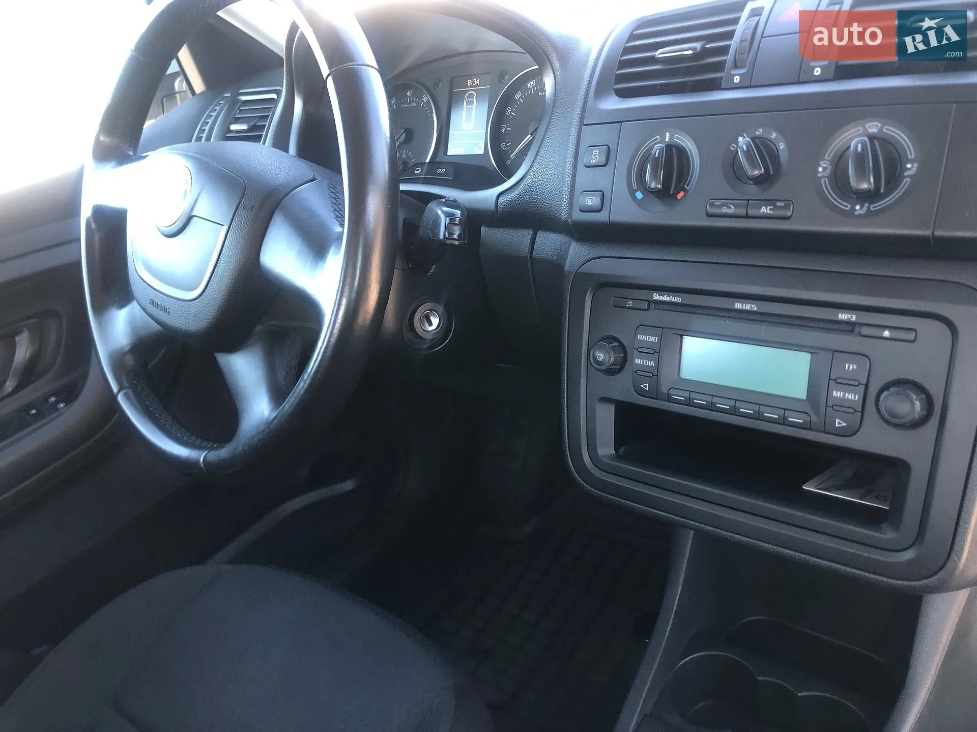 2011 Skoda Fabia - мініатюра 26