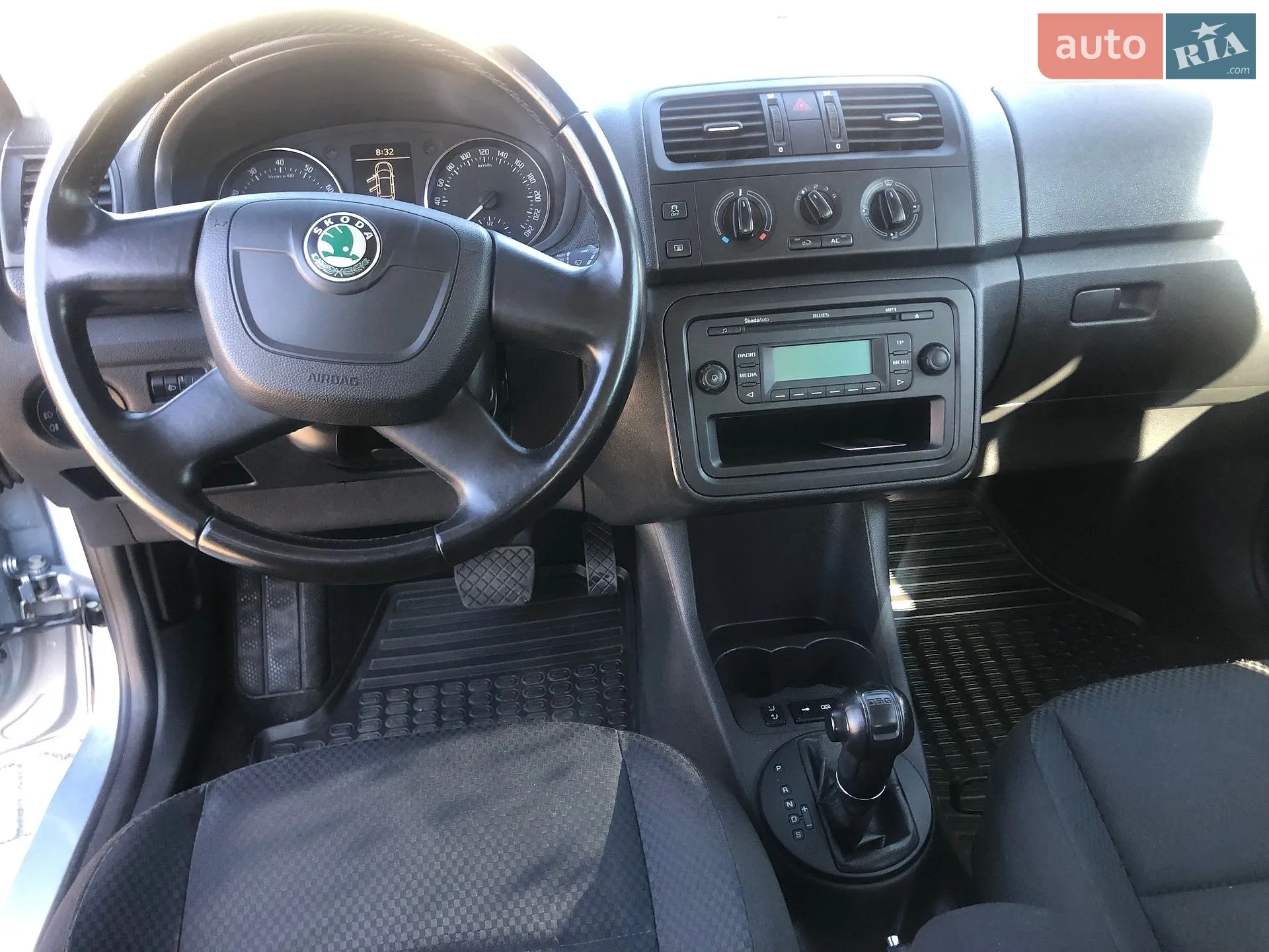 2011 Skoda Fabia - мініатюра 36