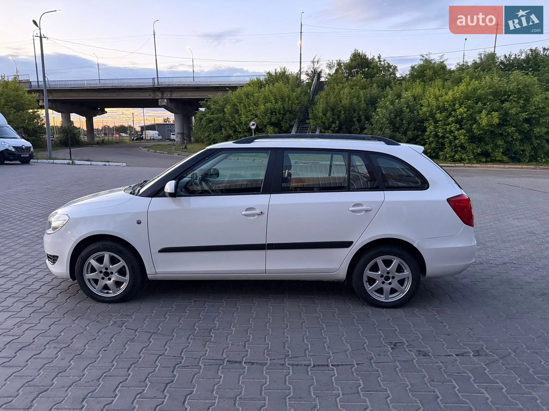 2013 Skoda Fabia - мініатюра 4