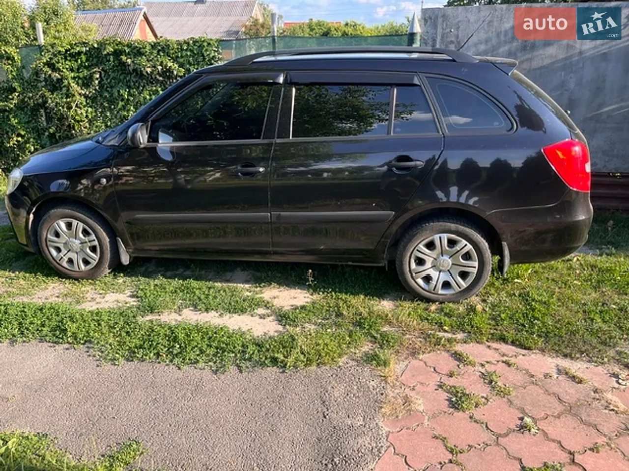 2010 Skoda Fabia - мініатюра 10