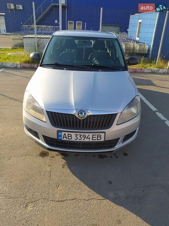 2011 Skoda Fabia - мініатюра 32