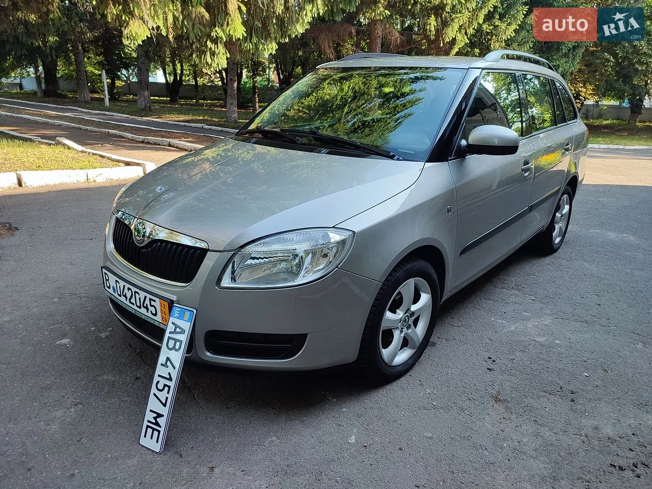 2010 Skoda Fabia - мініатюра 11