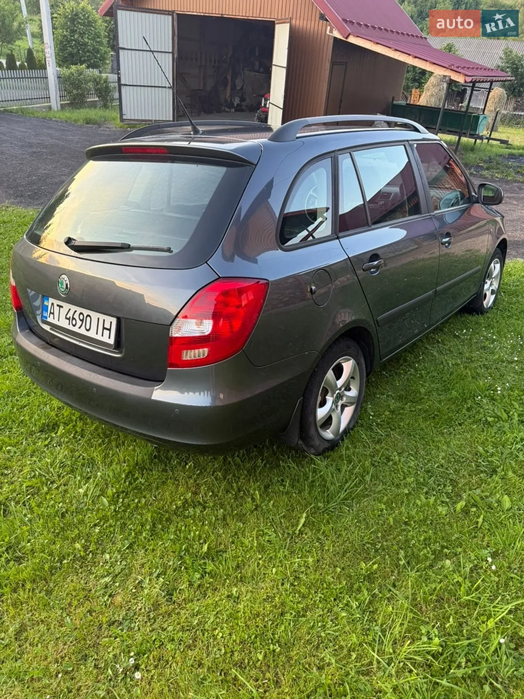 2010 Skoda Fabia - мініатюра 5