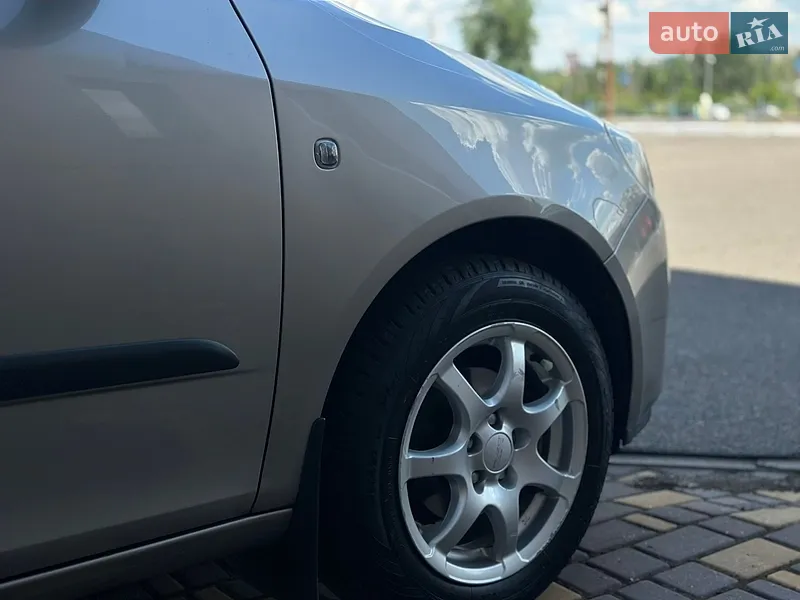 Skoda Fabia 2008 VIN TMBBC45J98B502627 фото оголошення 7 з 57