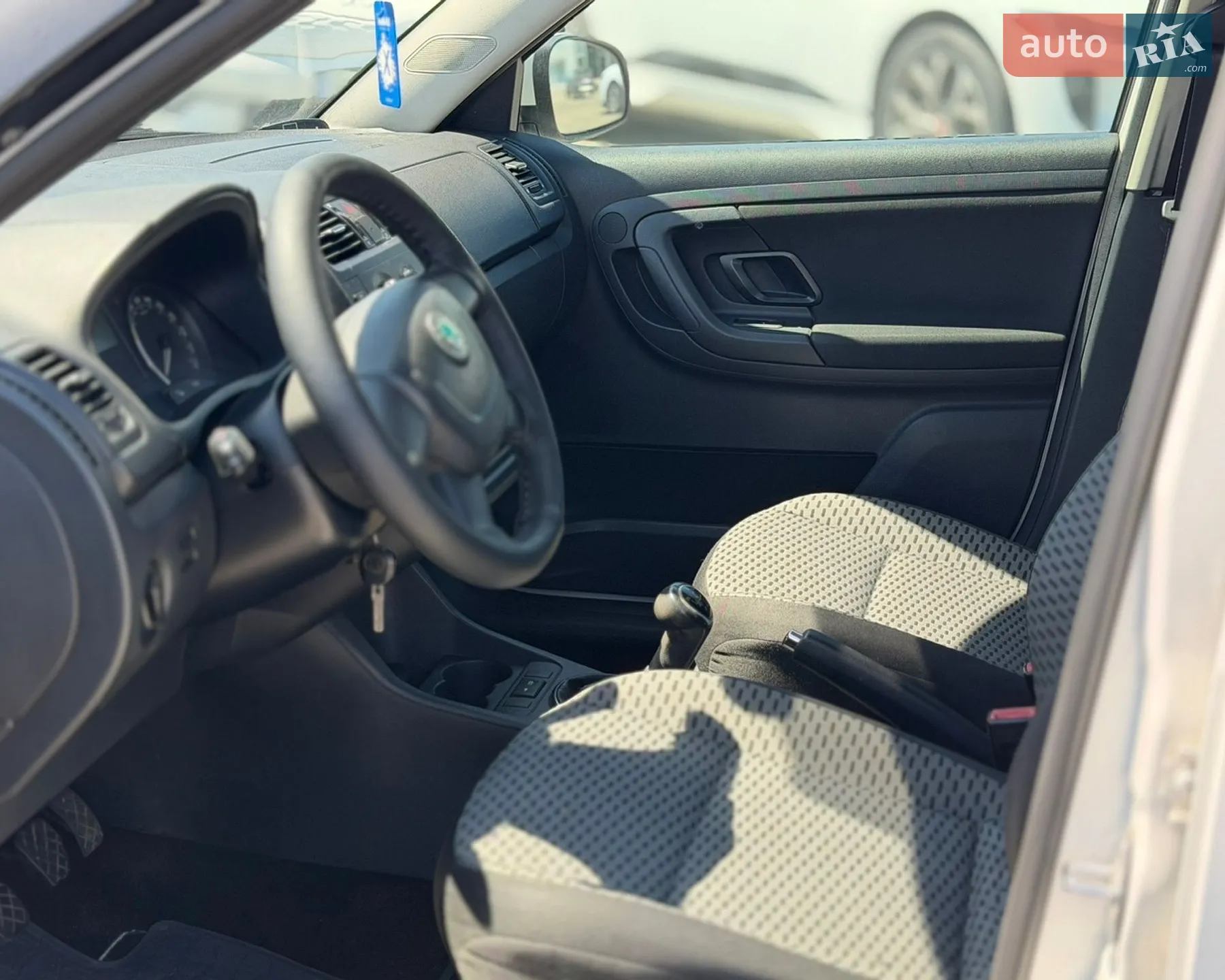 2012 Skoda Fabia - мініатюра 6