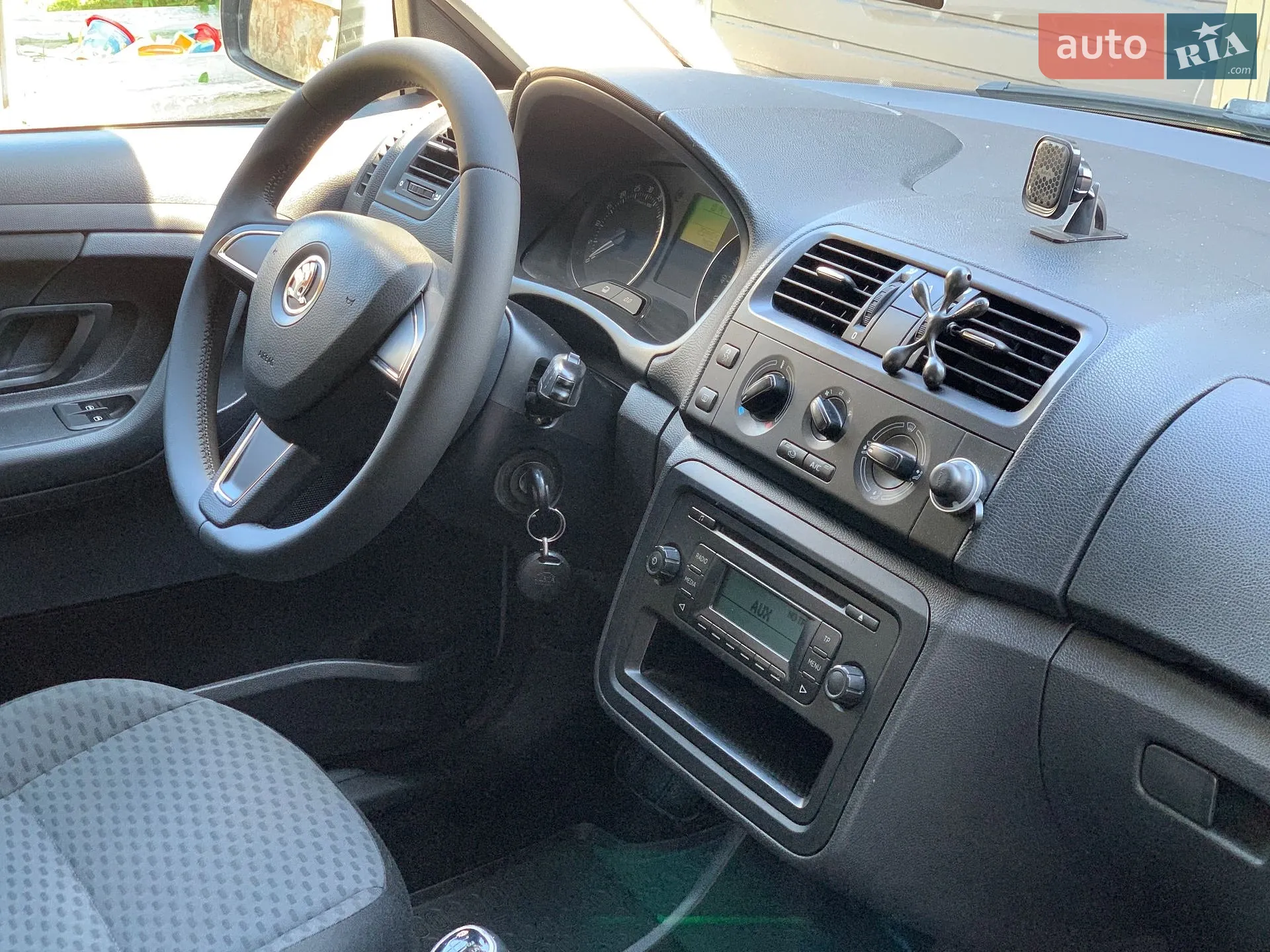 2014 Skoda Fabia - мініатюра 22