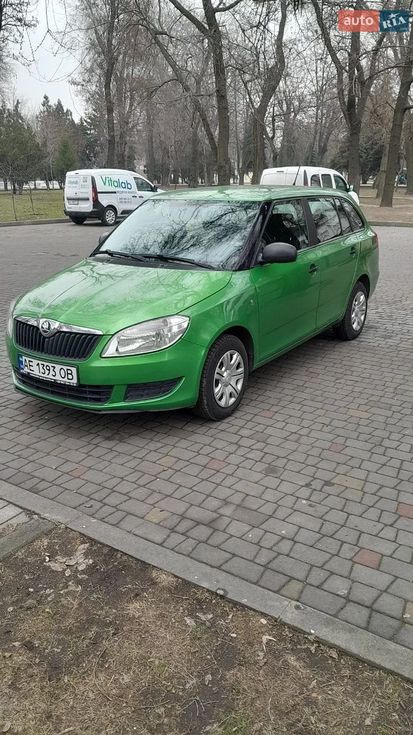 2014 Skoda Fabia - мініатюра 2
