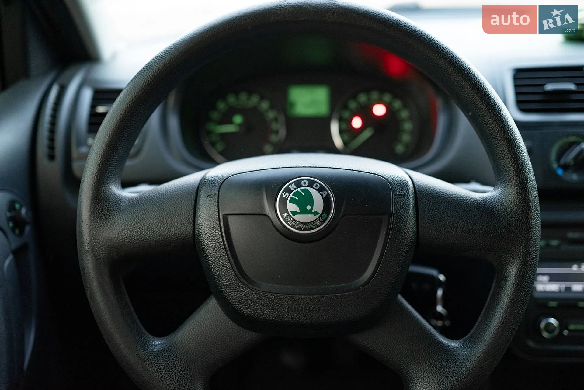 2010 Skoda Fabia - мініатюра 13