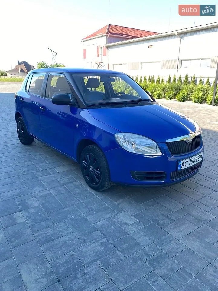2010 Skoda Fabia - мініатюра 17