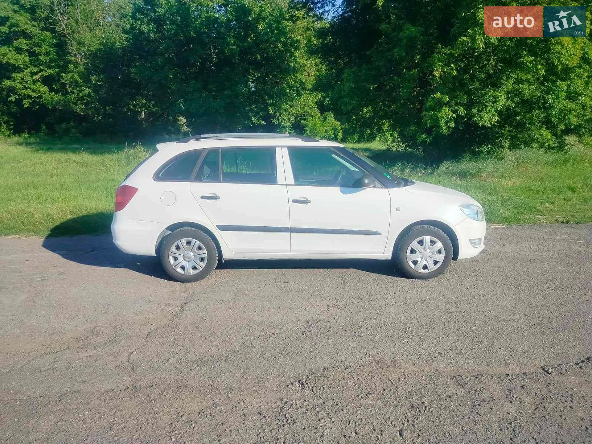 2013 Skoda Fabia - мініатюра 21