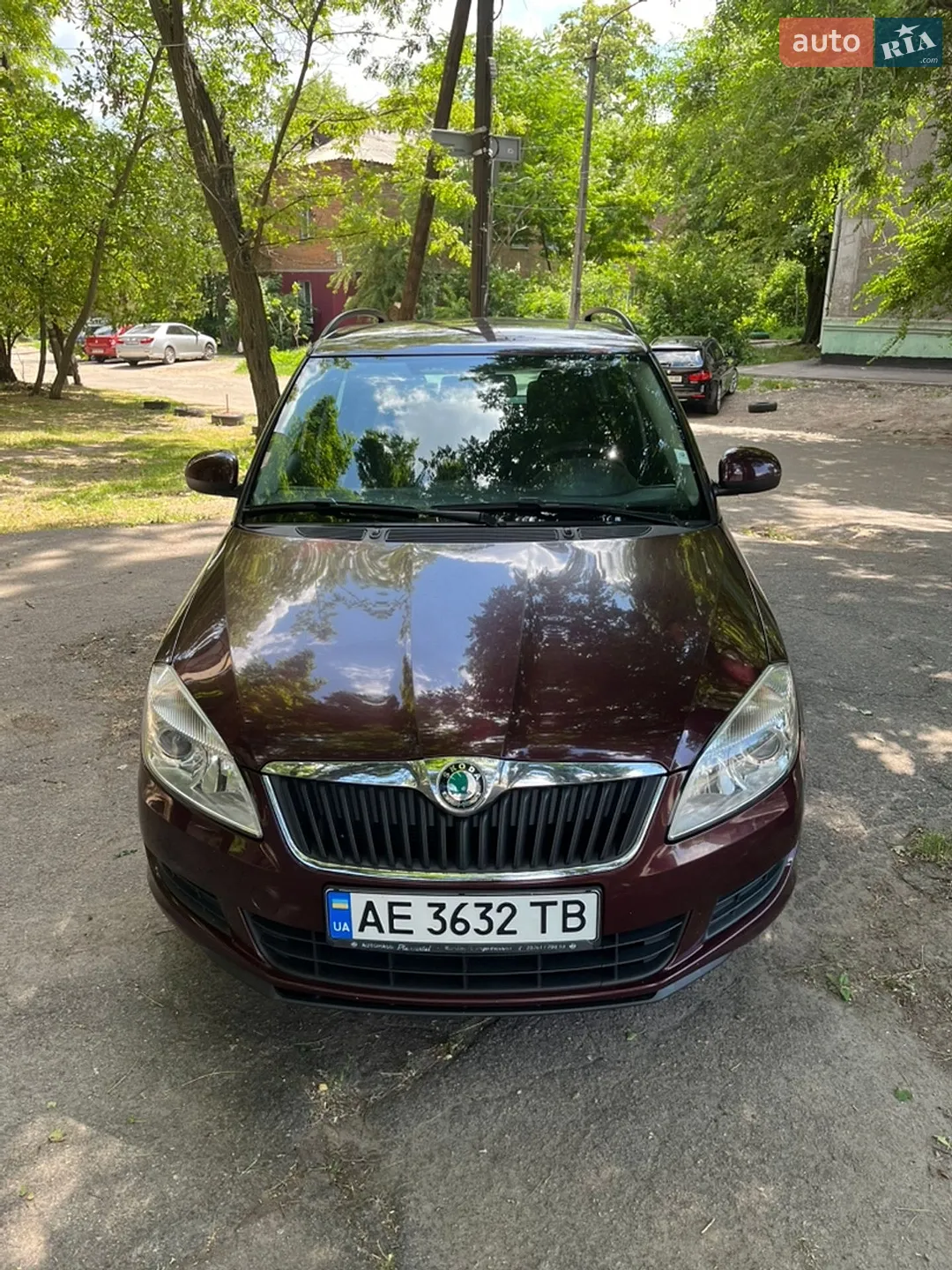 2011 Skoda Fabia - мініатюра 2