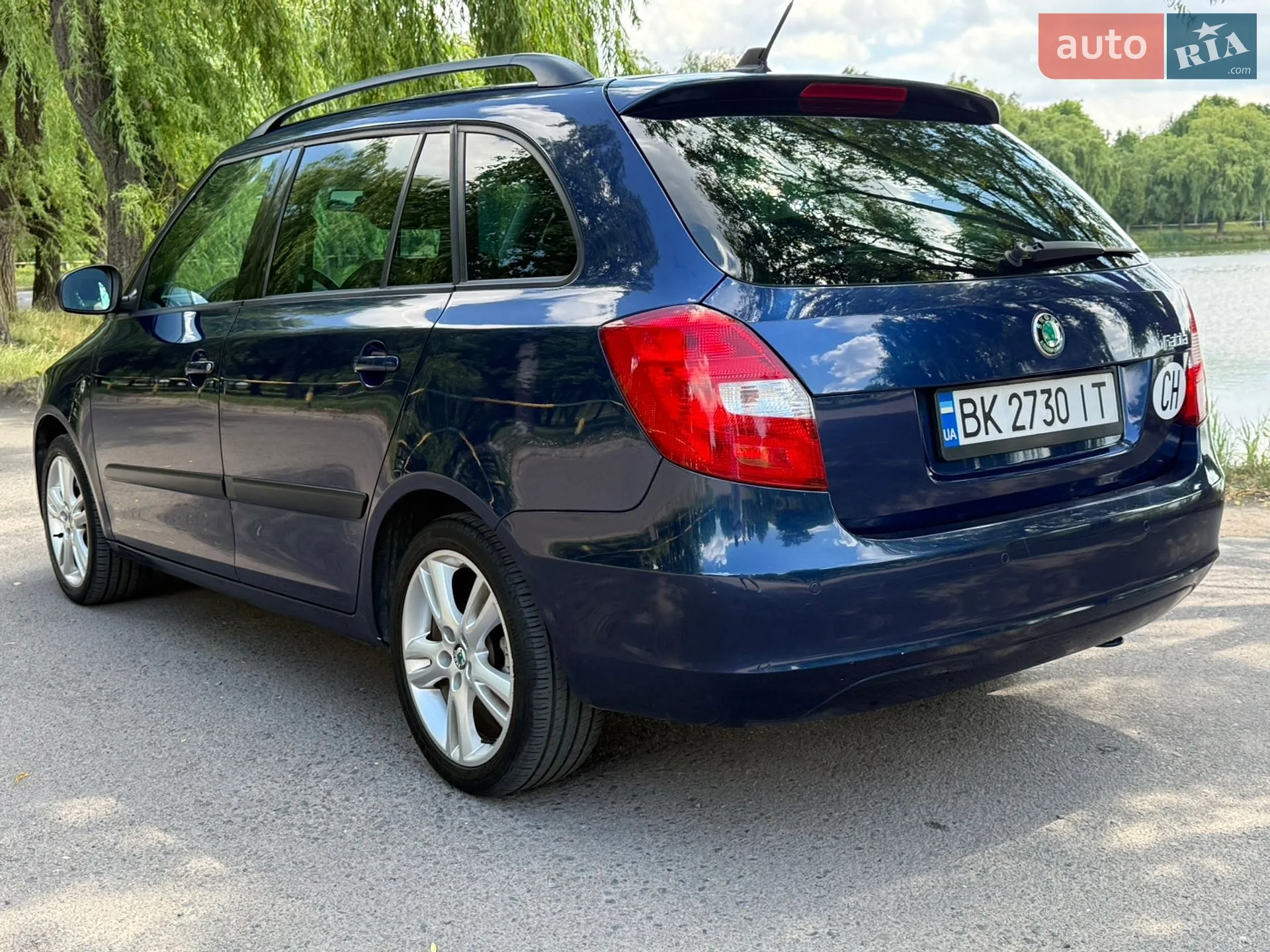 2011 Skoda Fabia - мініатюра 27