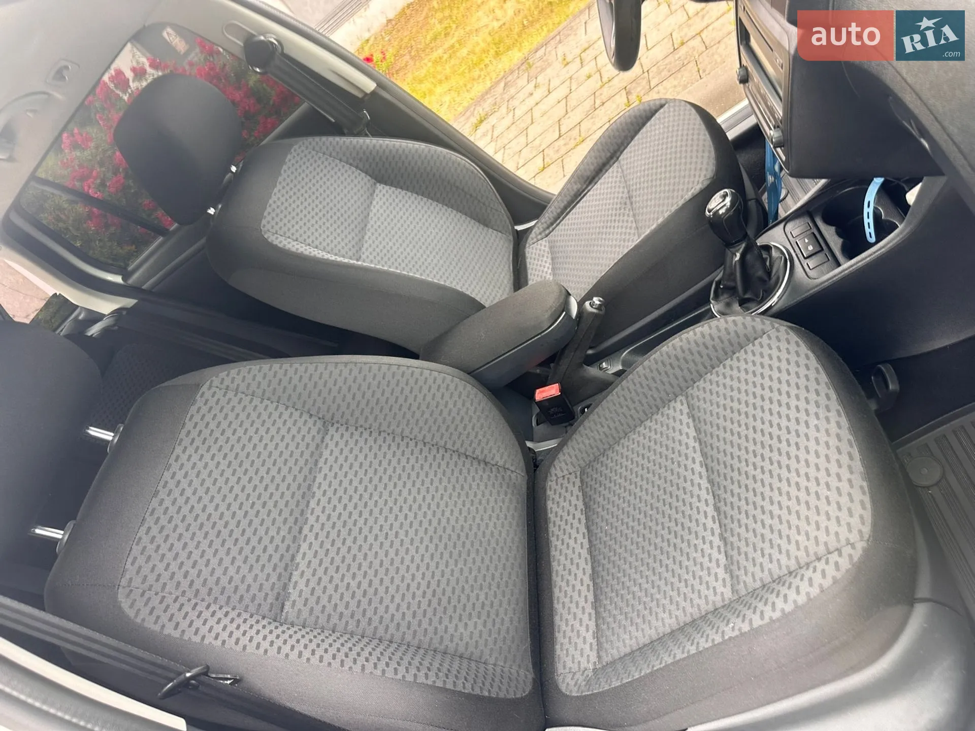 2014 Skoda Fabia - мініатюра 11