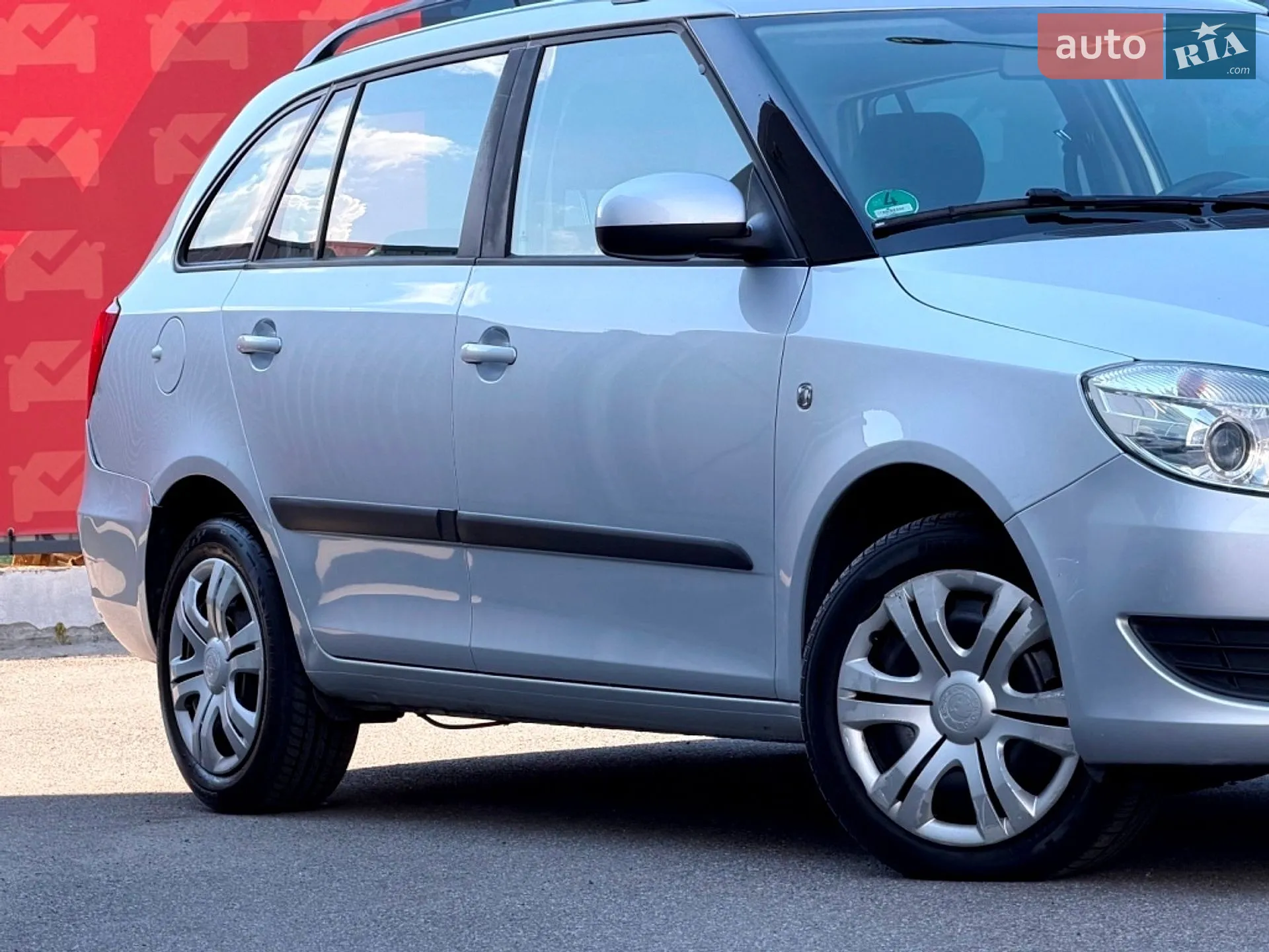 2012 Skoda Fabia - мініатюра 10