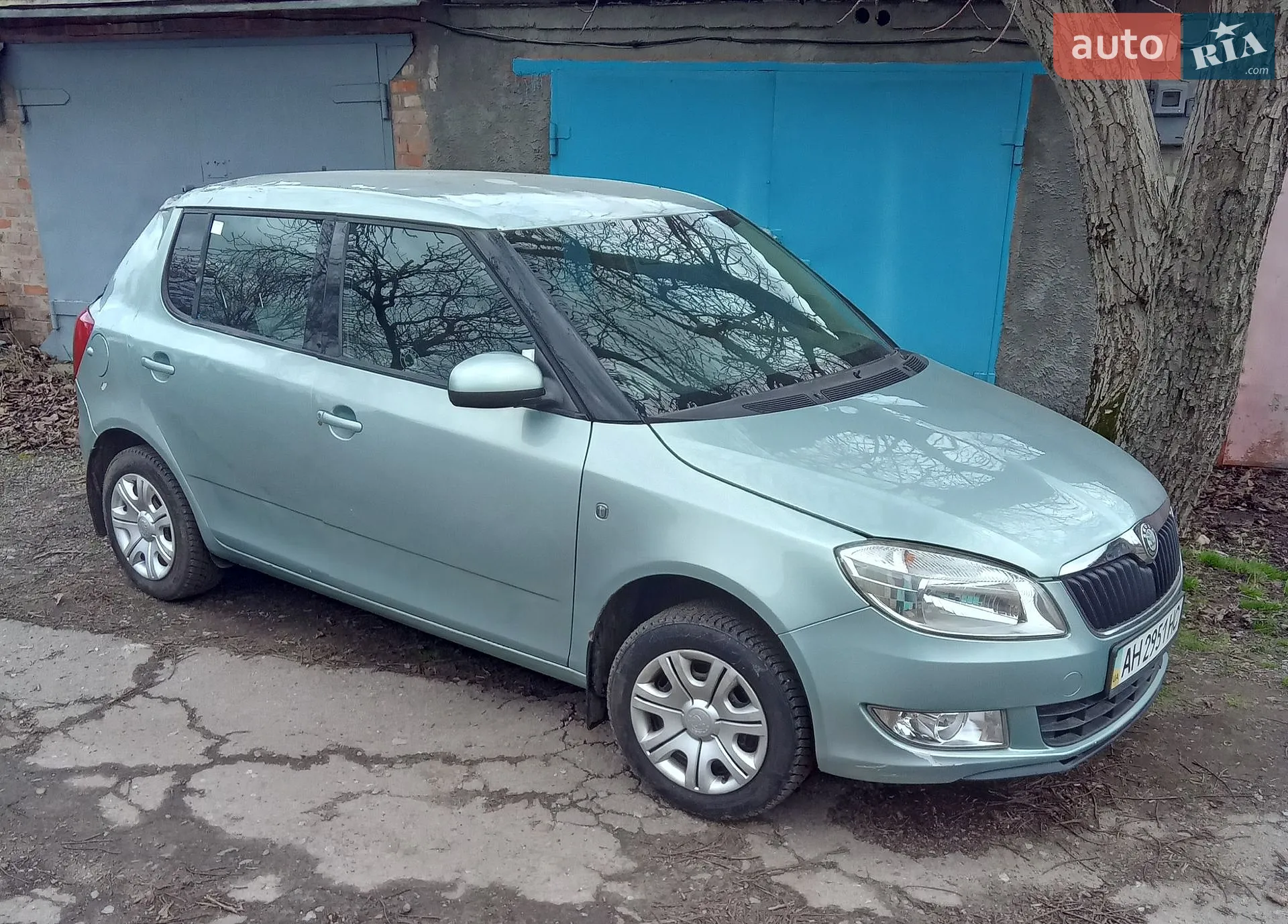 2010 Skoda Fabia - мініатюра 3