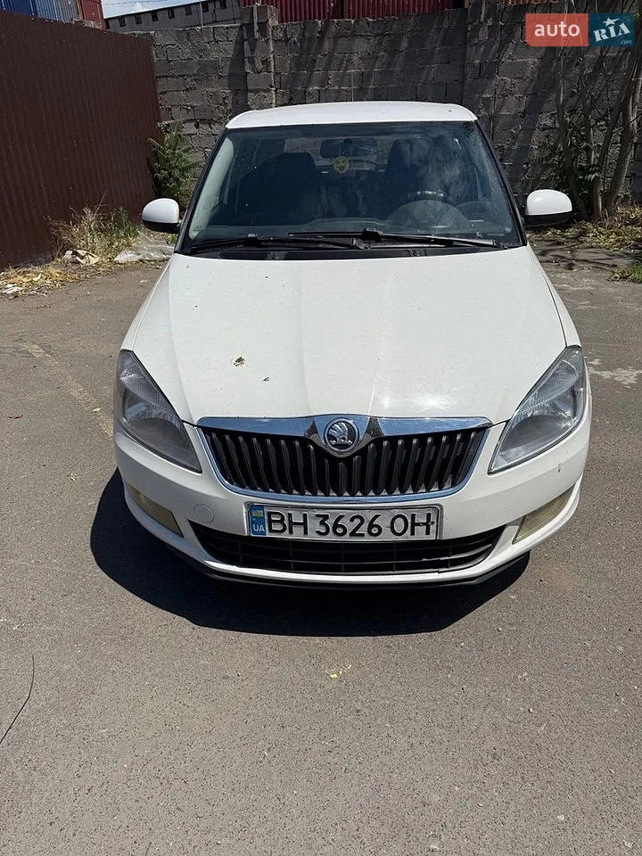 2012 Skoda Fabia - мініатюра 19