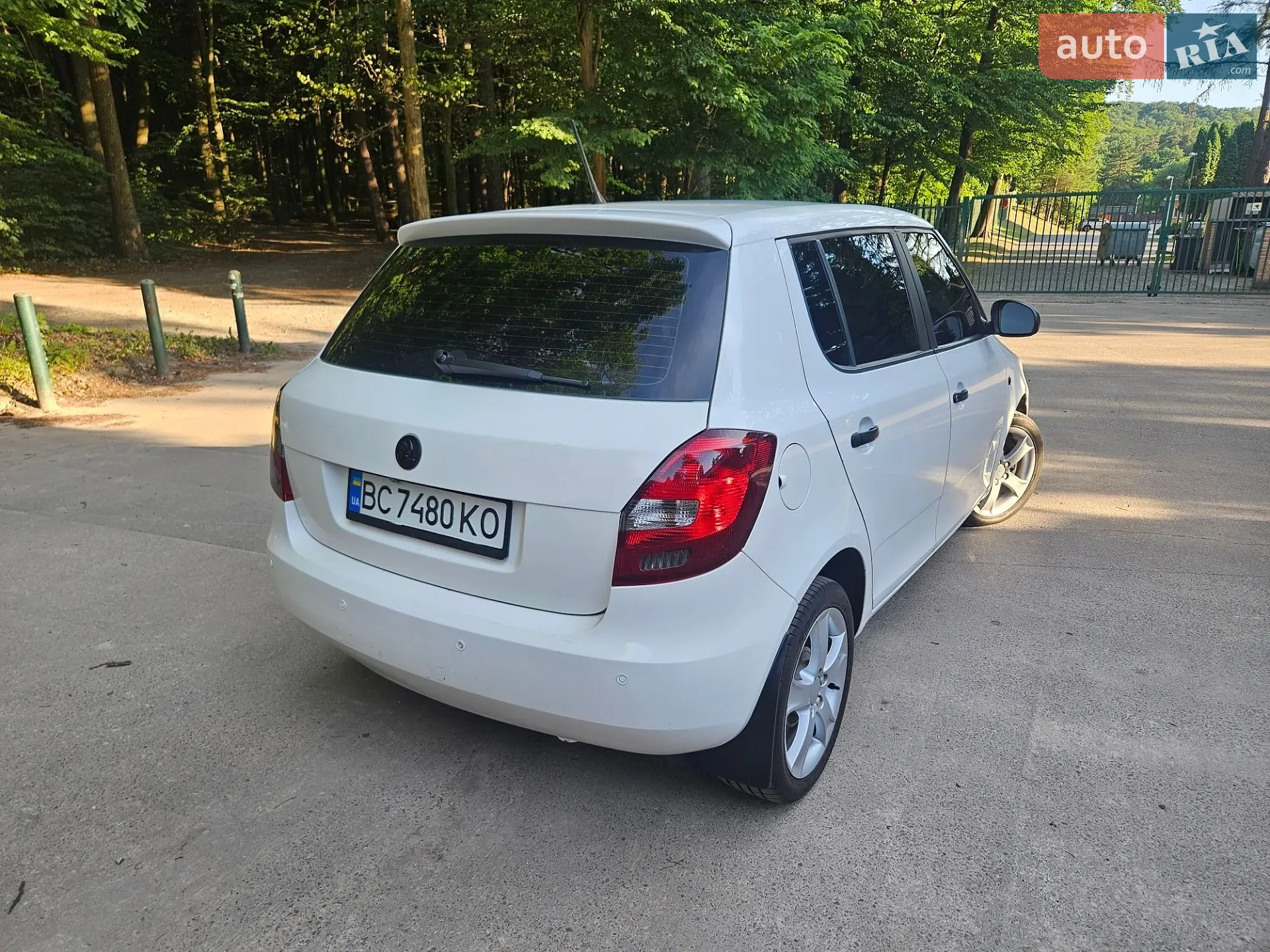 2010 Skoda Fabia - мініатюра 11