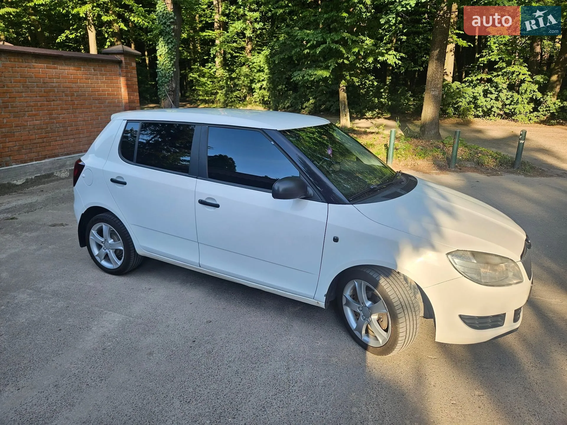 2010 Skoda Fabia - мініатюра 15