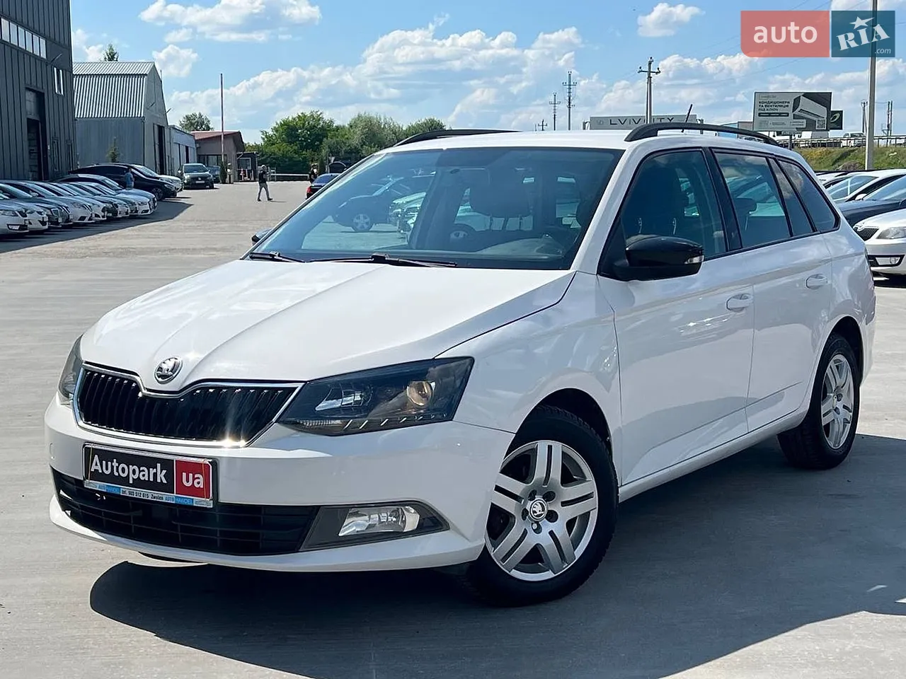 2015 Skoda Fabia - мініатюра 24
