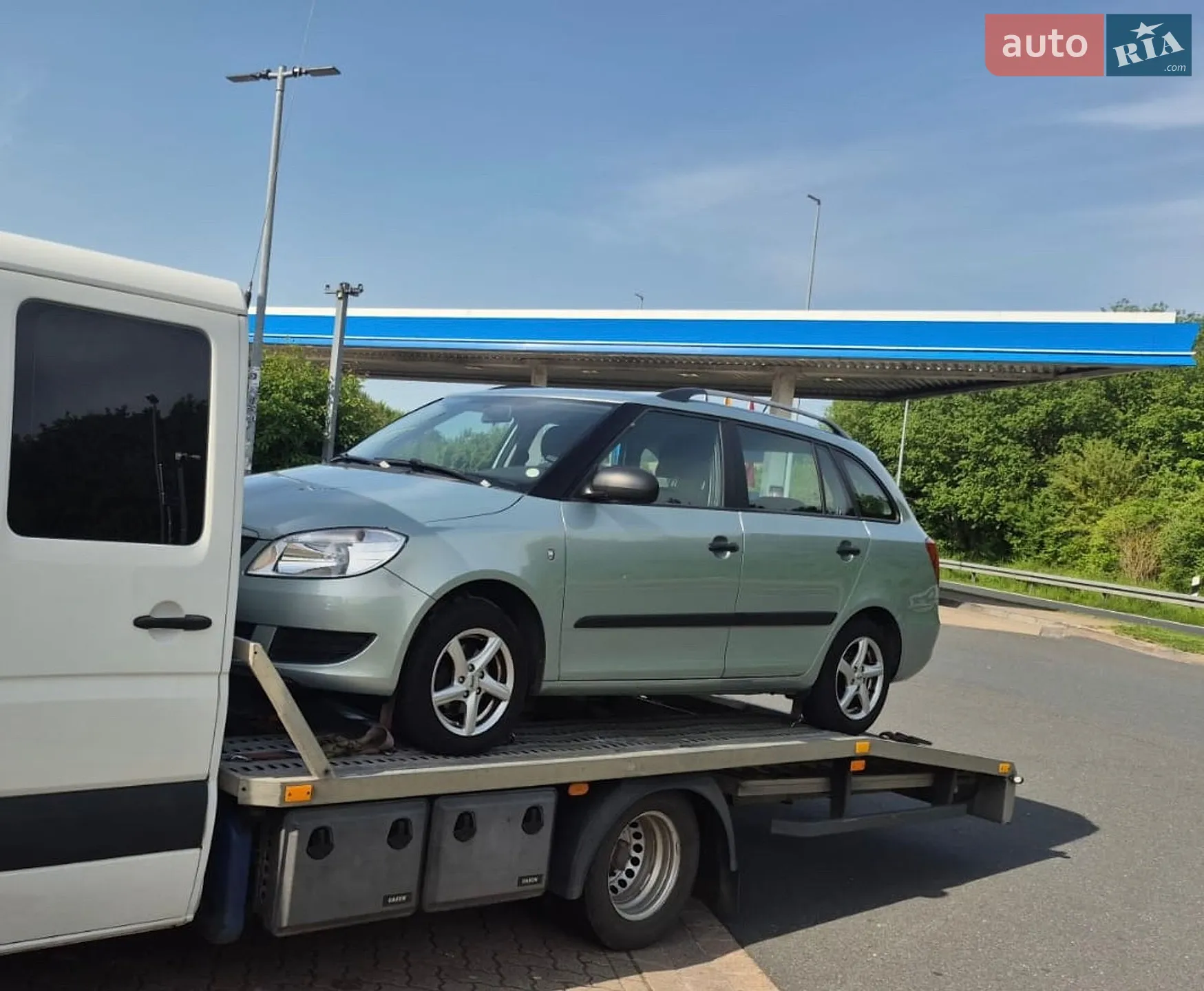 2011 Skoda Fabia - мініатюра 5