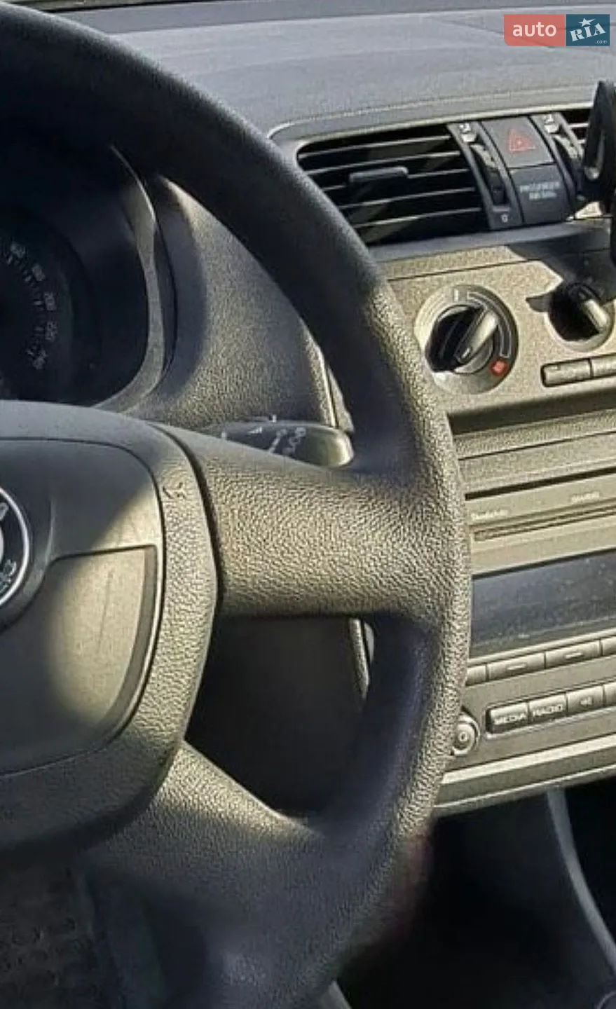 2011 Skoda Fabia - мініатюра 17